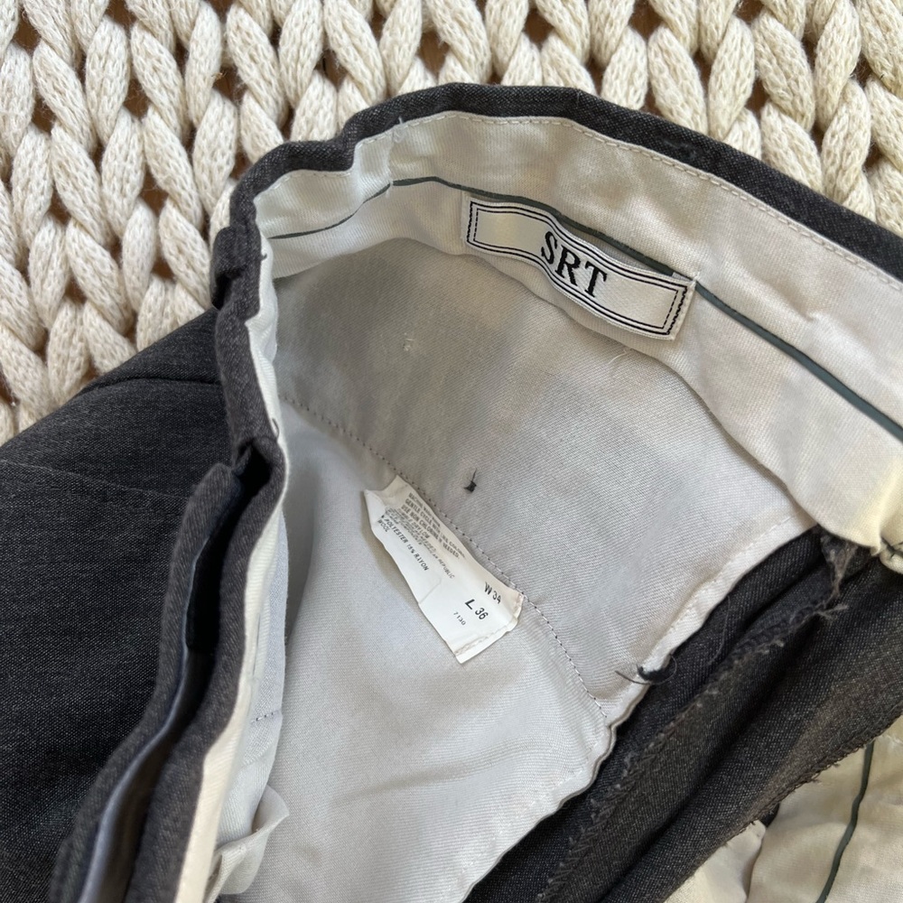 Dark grey mens dress pants size W34 L36 worn once perfect condition - Picture 2 of 4